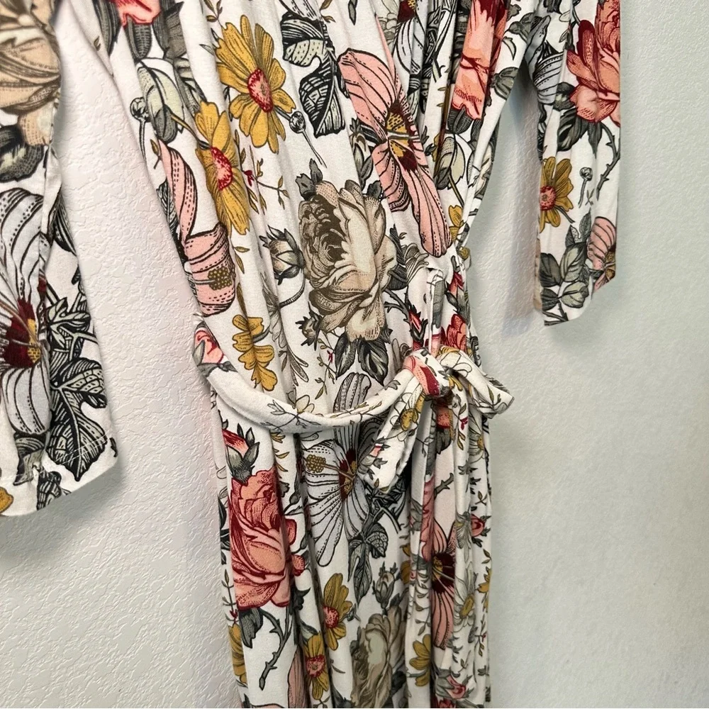 Hattie Milkmaid Goods Robe XXL Maternity Postpartum Newborn Floral Stretchy EUC - Picture 10 of 14
